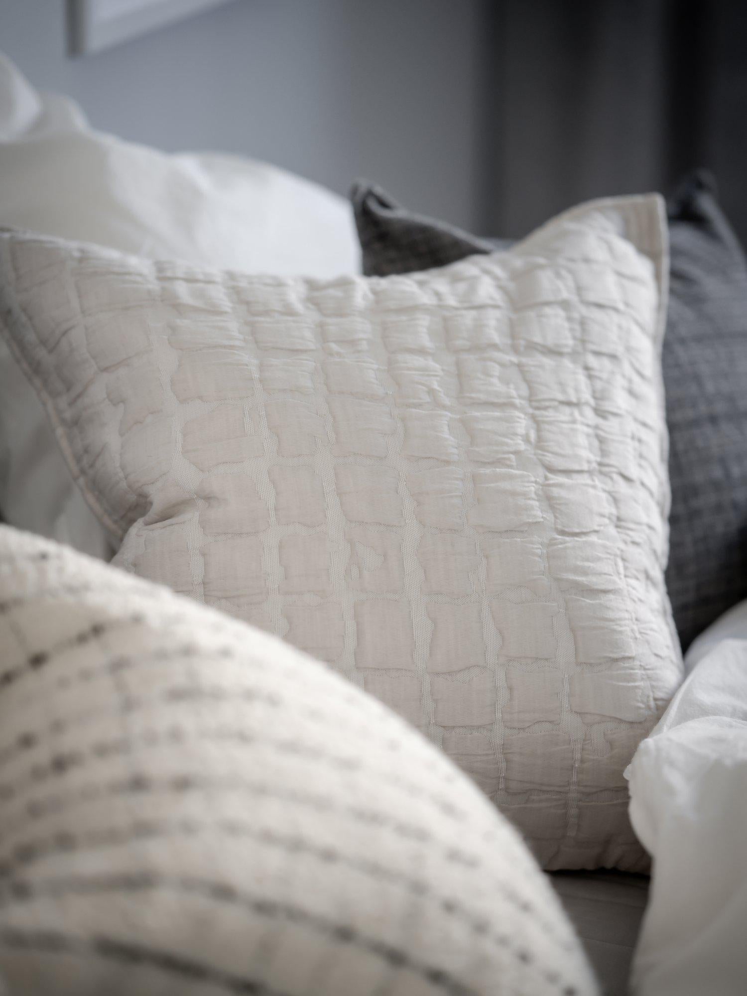 Mavis Kuddfodral Offwhite 50x50cm Svanefors