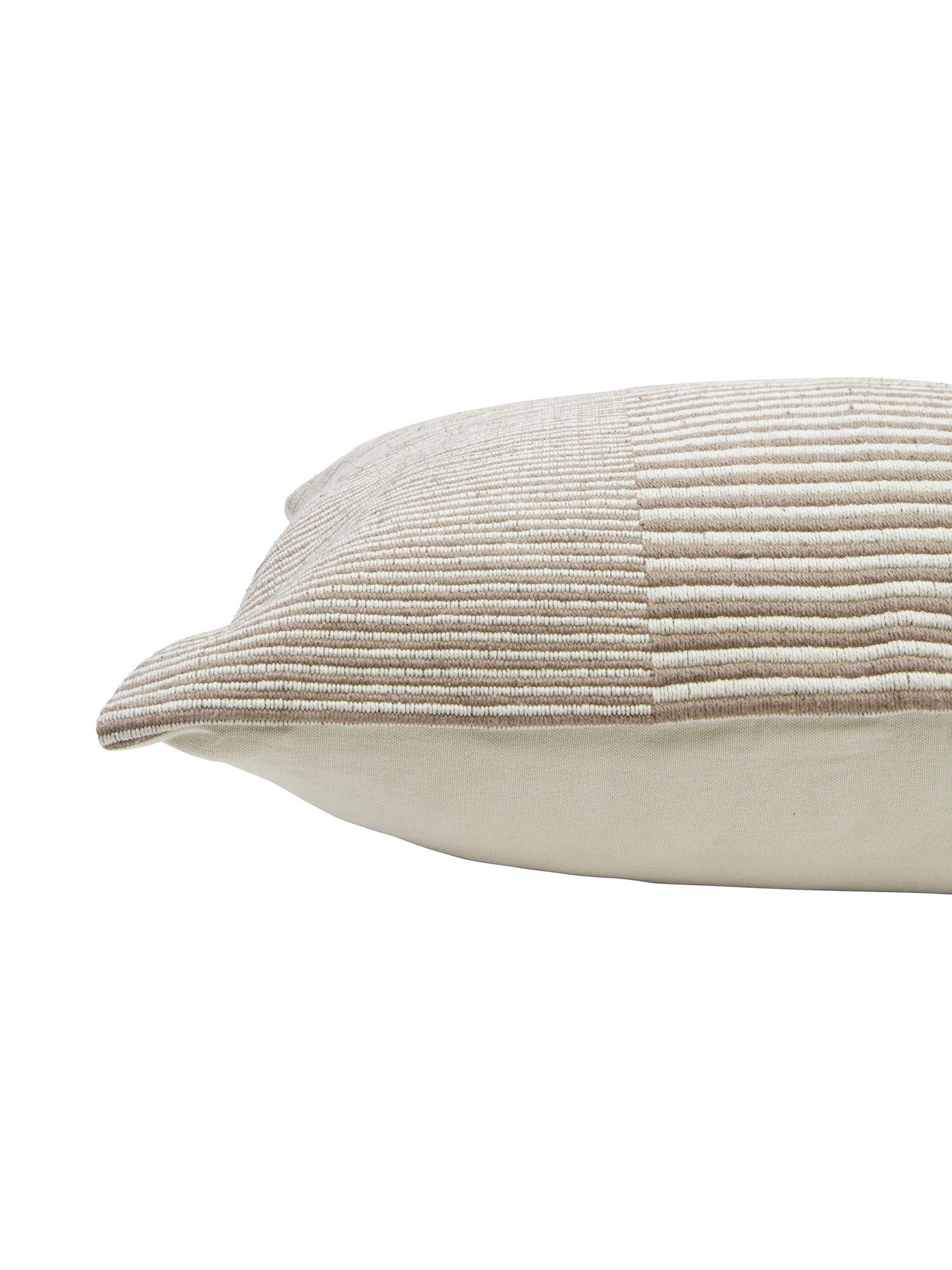 Tyra Kuddfodral Nougat 40x60cm Svanefors