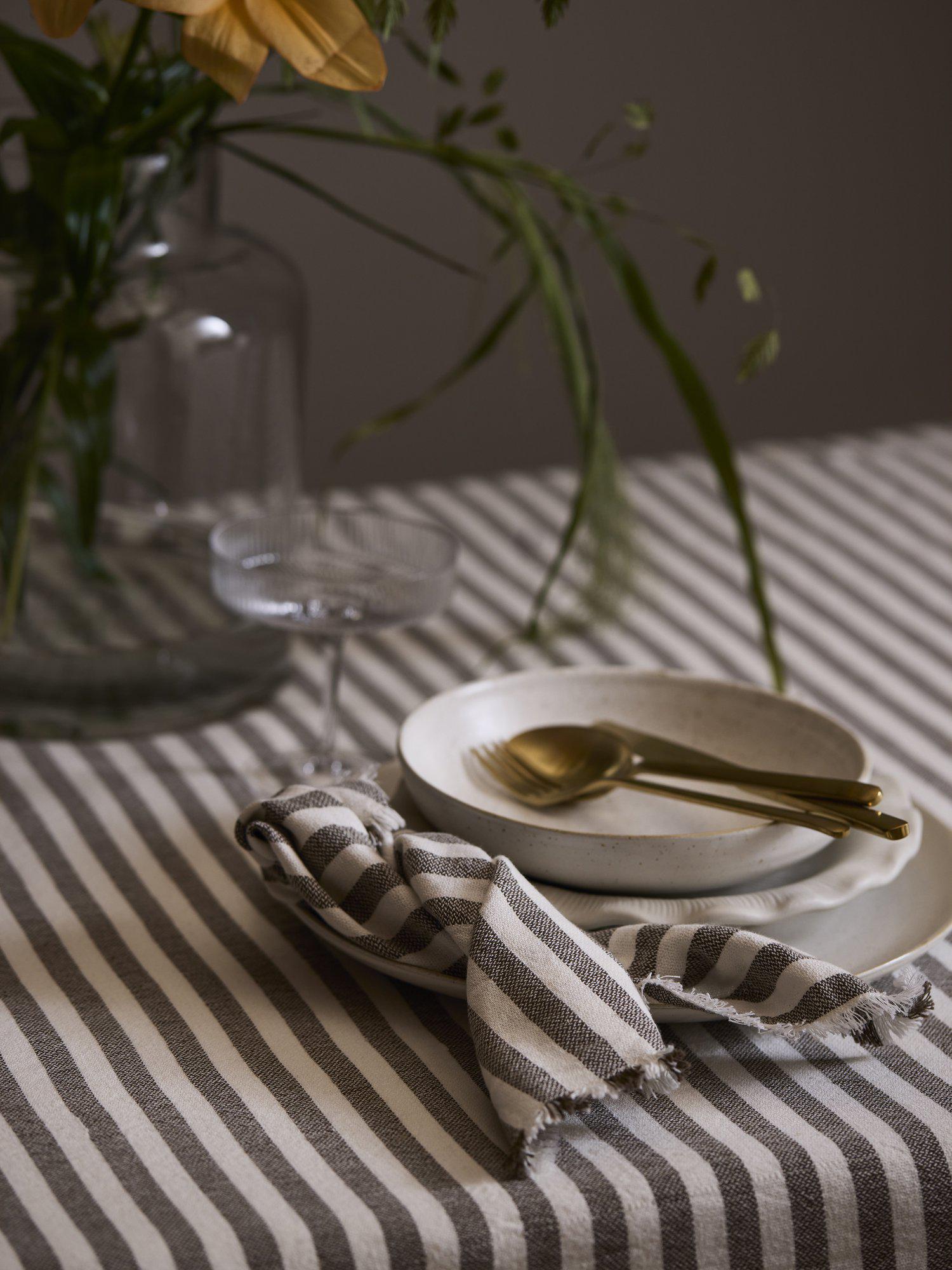 Gaby Duk M Brun 140x280cm Svanefors