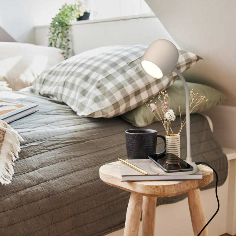 Ellie LED-lampa/Högtalare/Qi Ivory Sand KREAFUNK