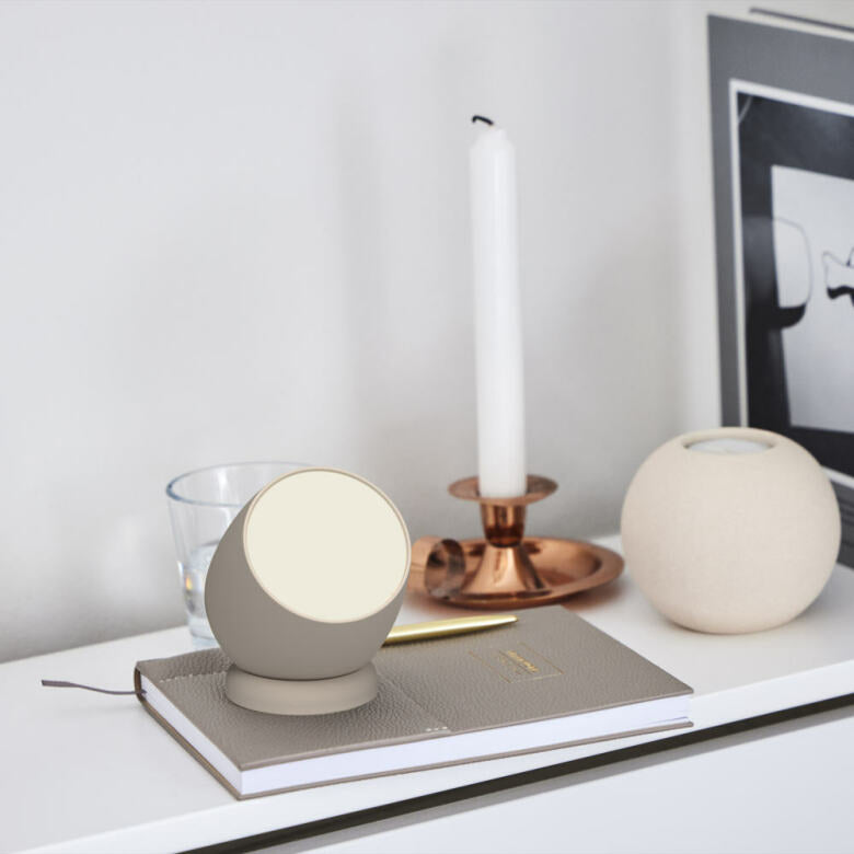 Beam Portabel LED-lampa Ivory Sand KREAFUNK