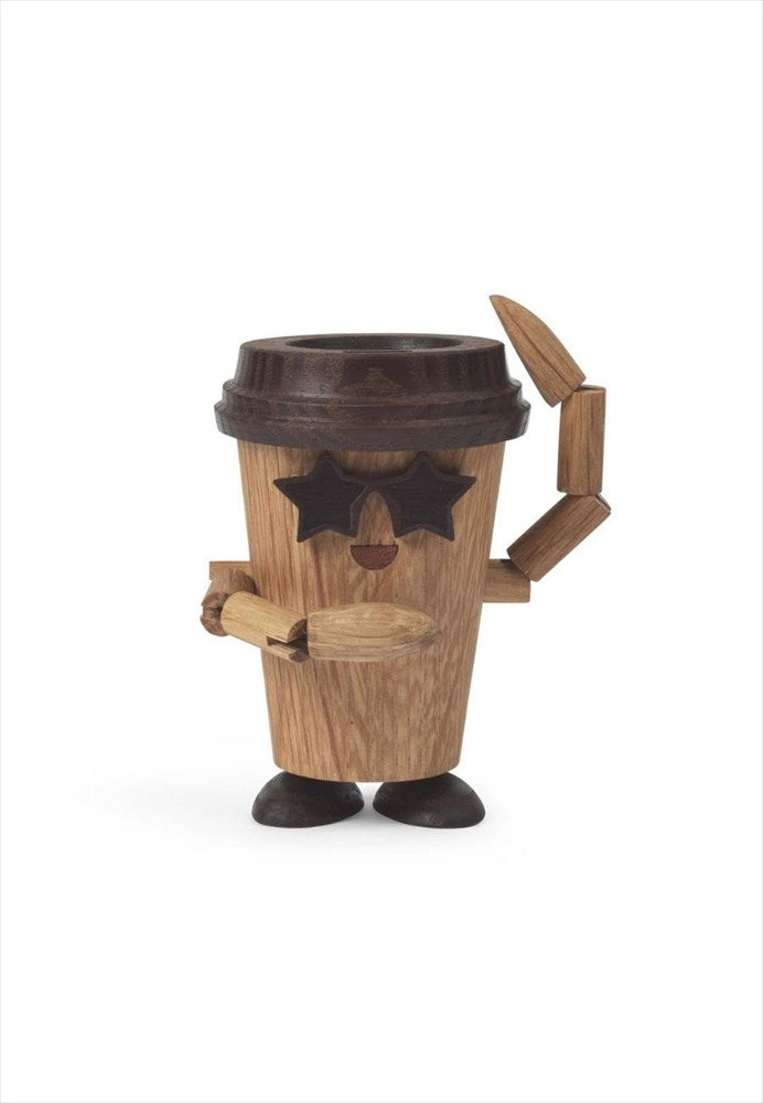 Handgjord träfigur Esther Espresso i ek och mörk mahogny mot vit bakgrund