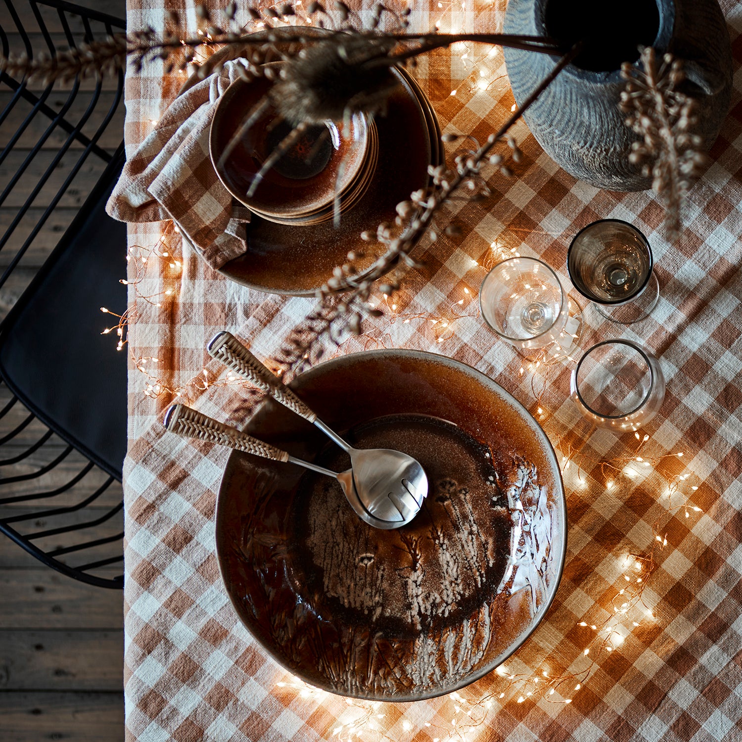 INGRID Bordsduk, Rostbrun/elfenben Affari of Sweden