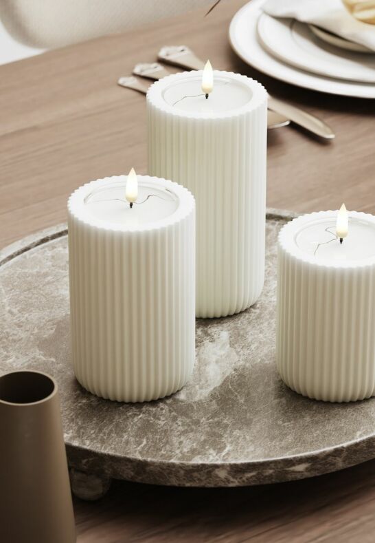 Unique LED Blockljus Stripe Vit 8x15 cm Unique Candles
