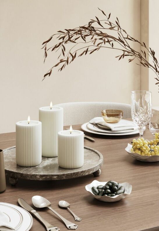 Unique LED Blockljus Stripe Vit 8x12,5 cm Unique Candles
