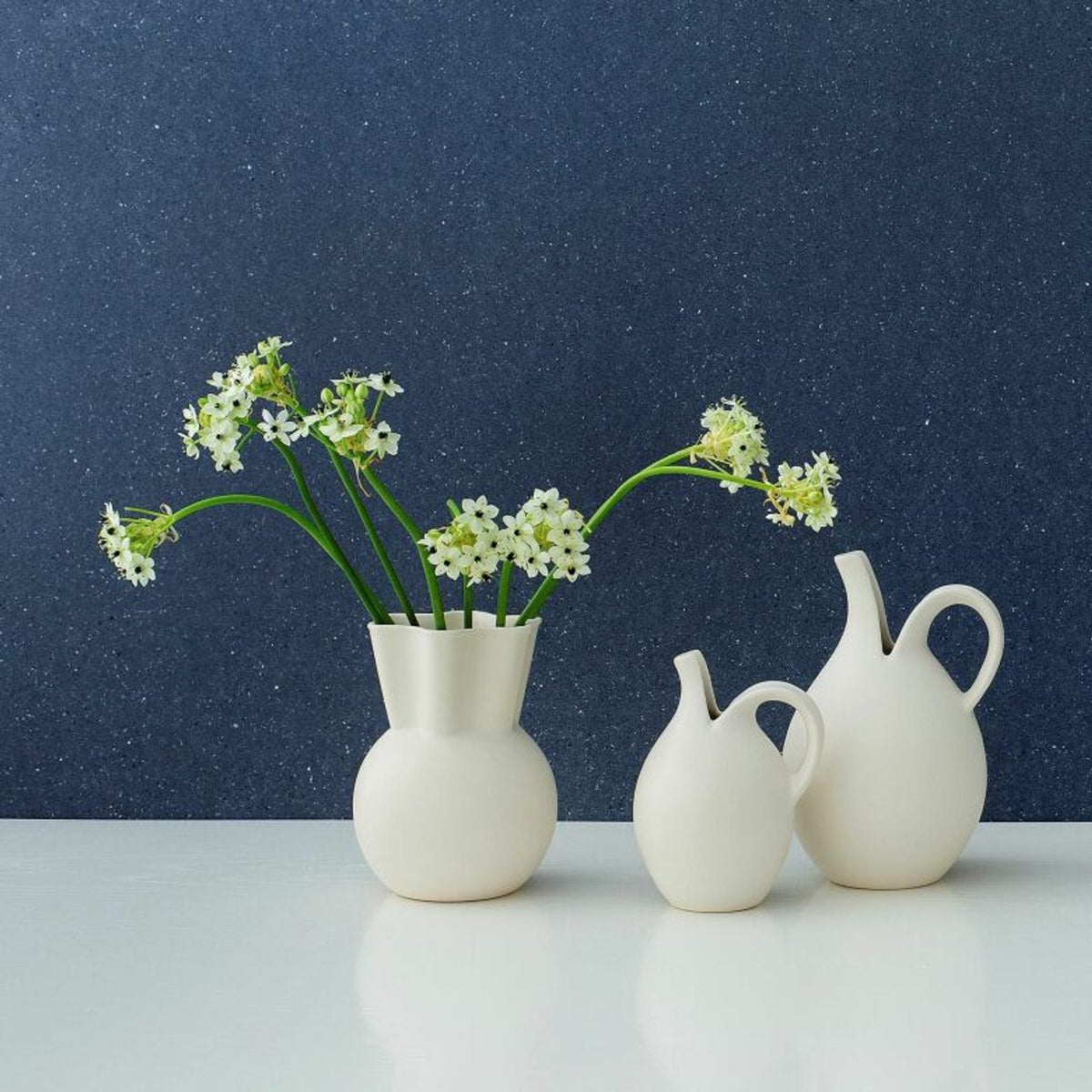 Vattenkanna Original Model No 64 24 cm Vit från Spring Copenhagen