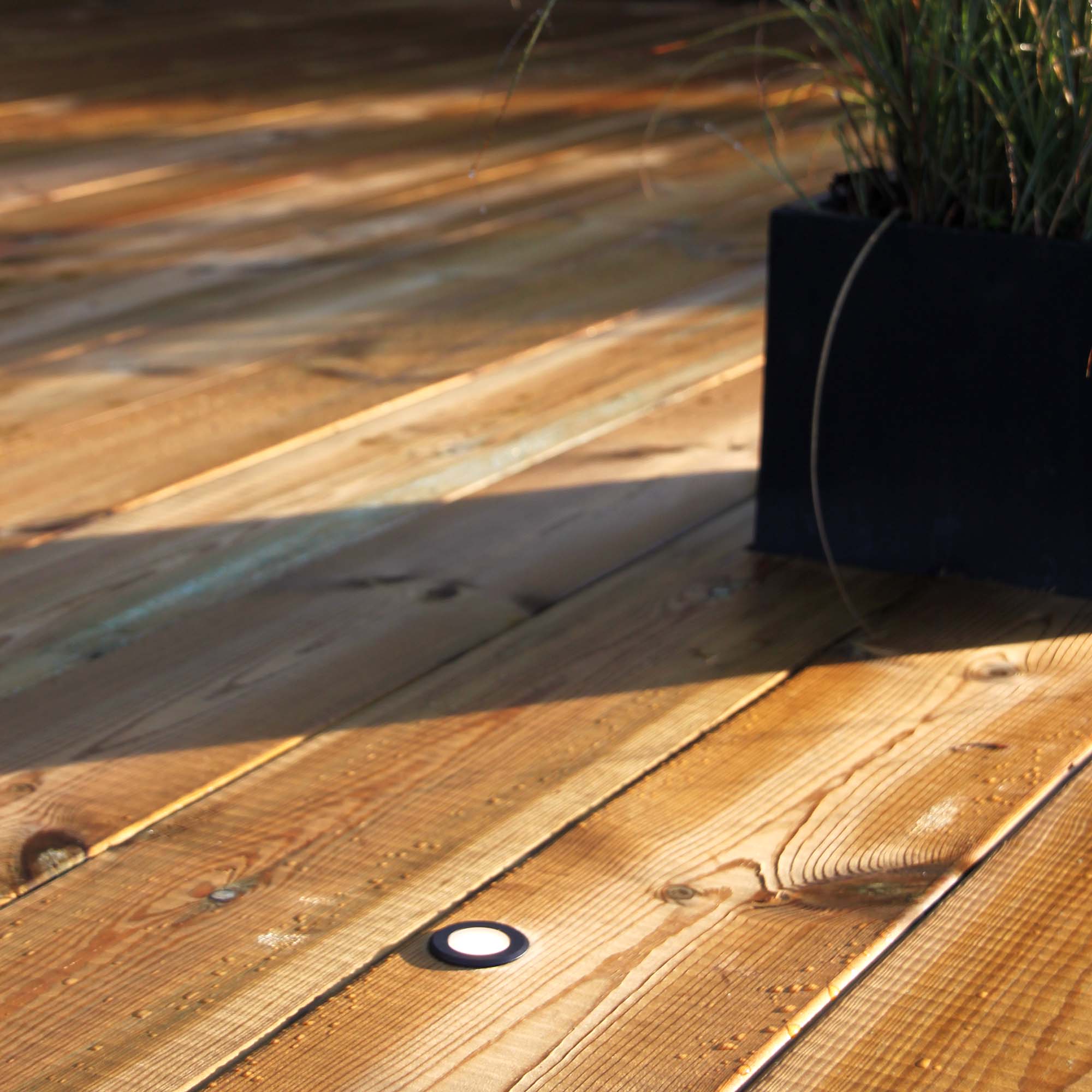 Orion x 5 (svart) Decklights LightsOn Garden Plug & Play