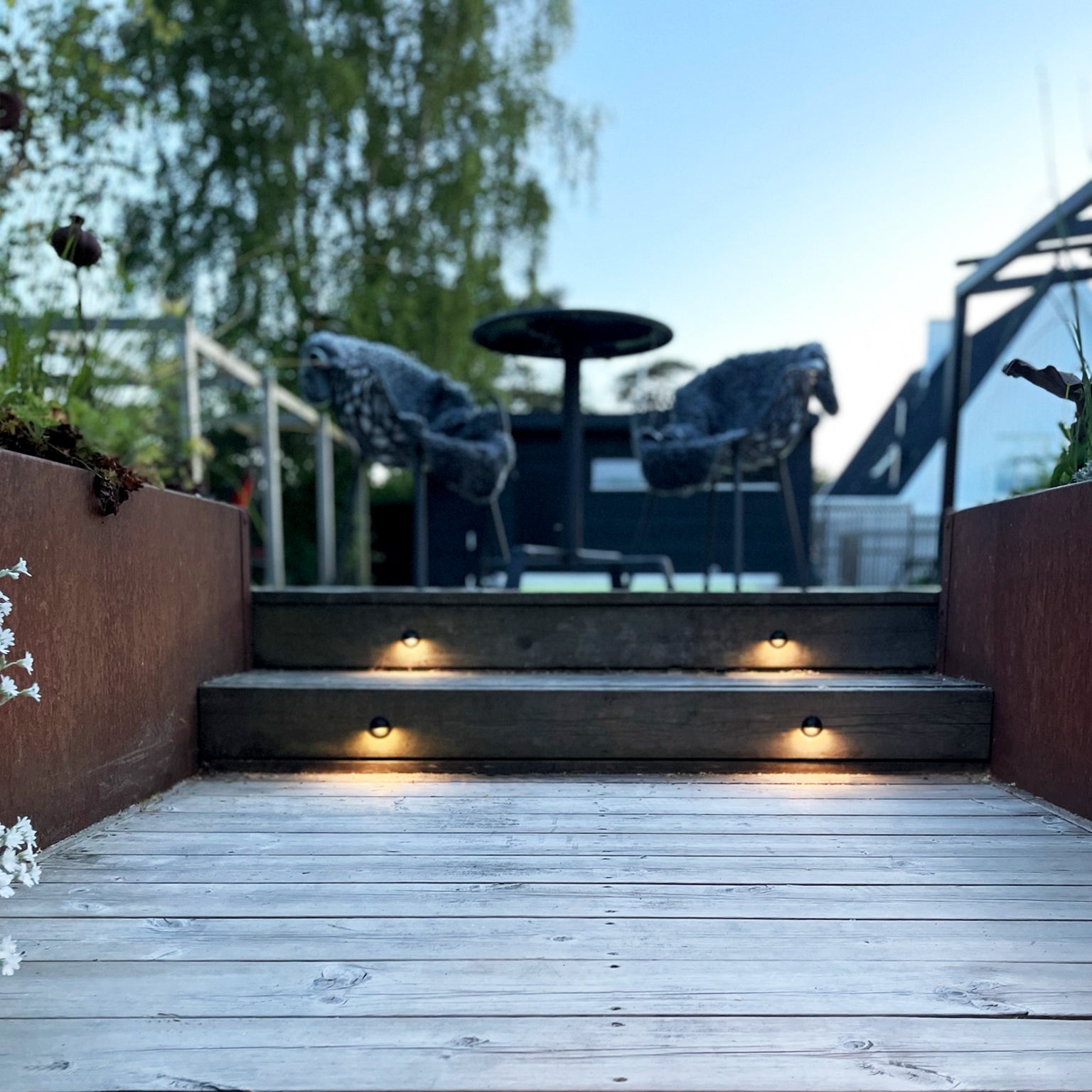 Aries x 4 (svart) Decklights LightsOn Garden Plug & Play