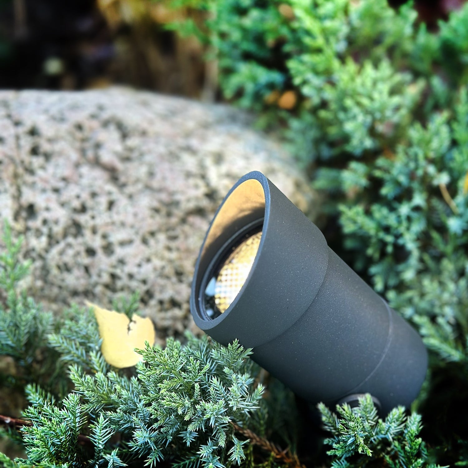 Luna Start (mörkgrå) Markspottar LightsOn Garden Plug & Play