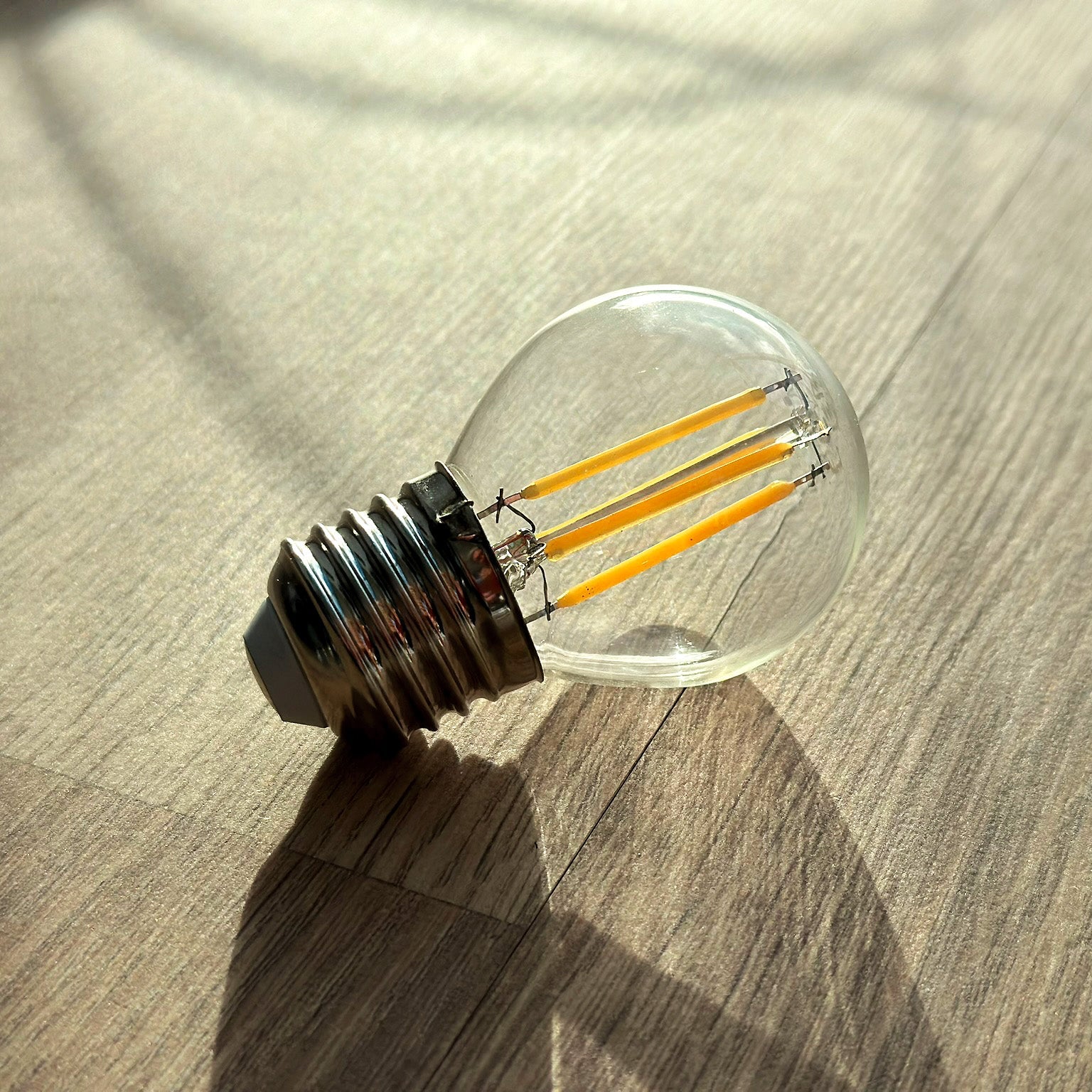 Bulb E27 12V 250lm (varmvit) Ljuskällor LightsOn Garden Plug & Play