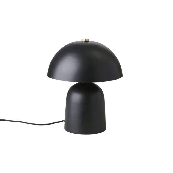 FUNGI bordslampa svart från Affari of Sweden – svamplampa i järn med stämningsfull belysning