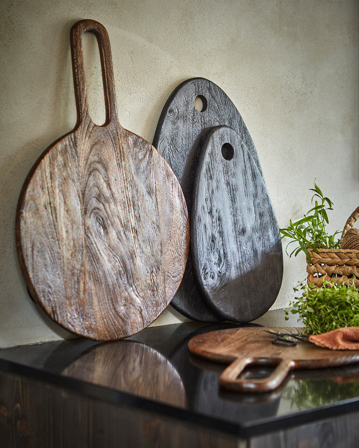 PORTLAND Skärbräda M, Svart Affari of Sweden