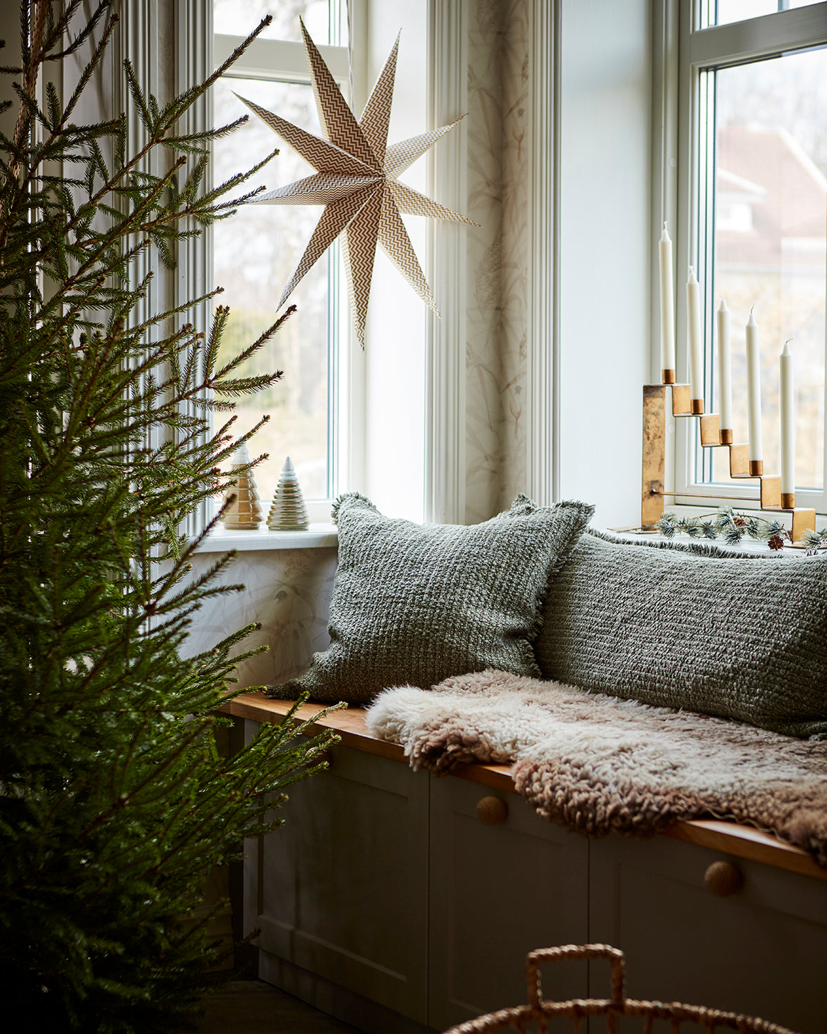 Adventsstjärna - UNI Stjärna L, Brun/vit Affari of Sweden