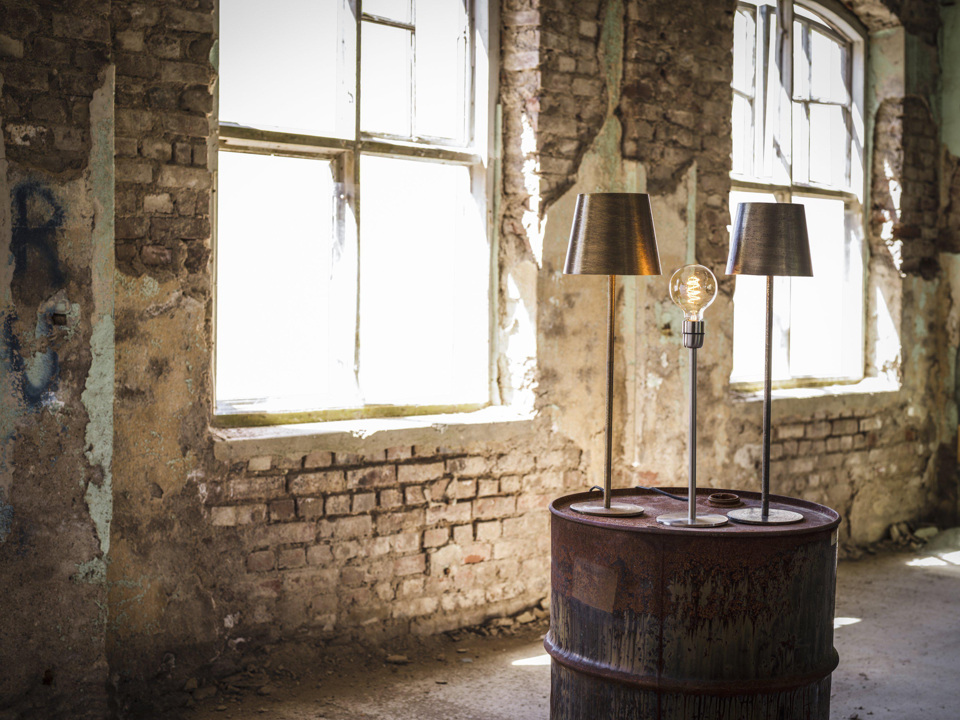 Base Lampfot PR Home