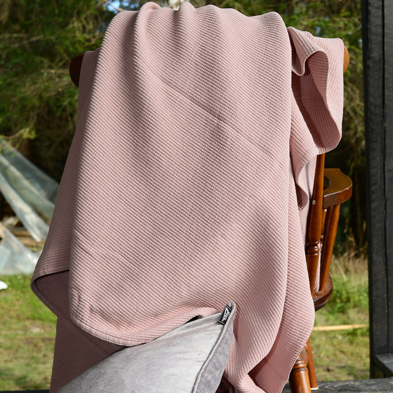 Överkast Stripes 180x260 Dusty Rose Etol