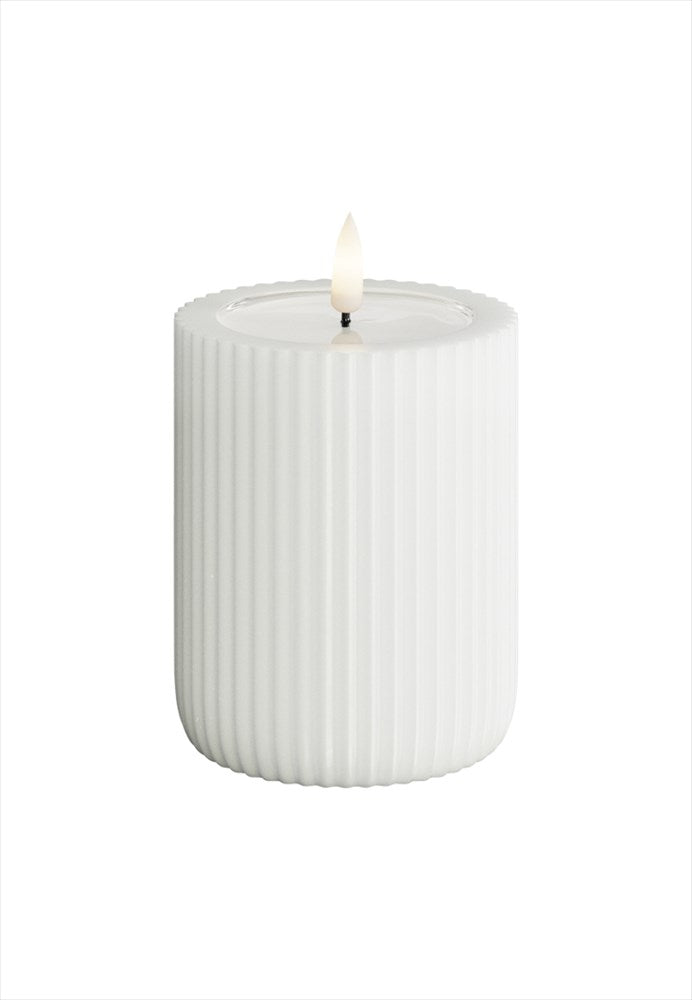 Unique LED Blockljus Stripe Vit 8x10 cm Unique Candles