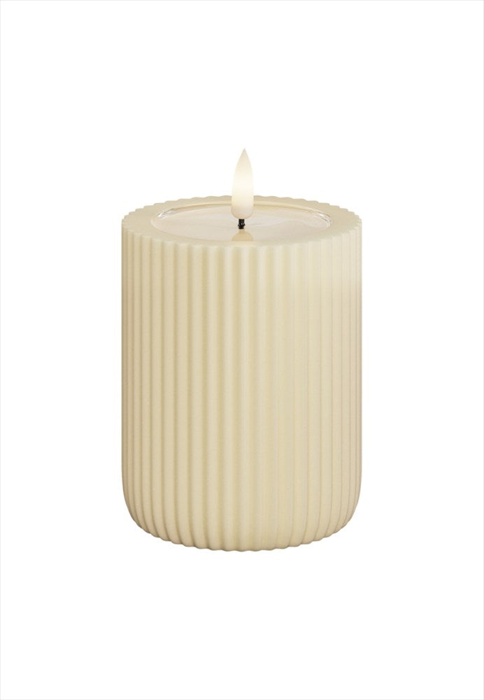 Unique LED Blockljus Stripe Cream 8x10 cm Unique Candles