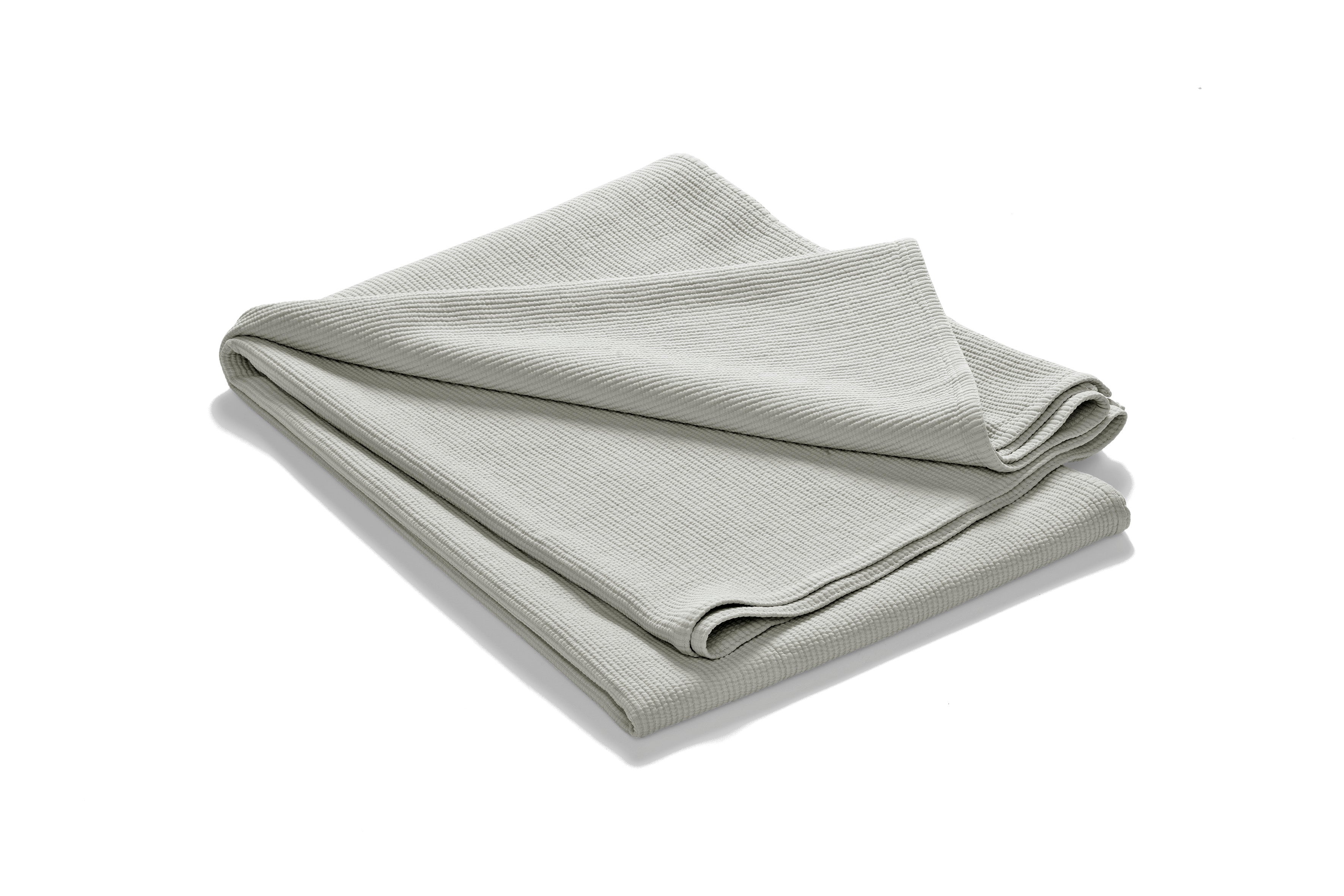 Vikt ljusgrått överkast Stripes i stentvättad bomull 260x260 cm