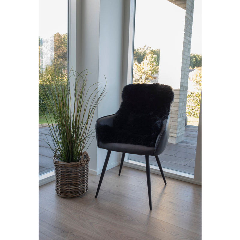 Fårfäll Svart House Nordic