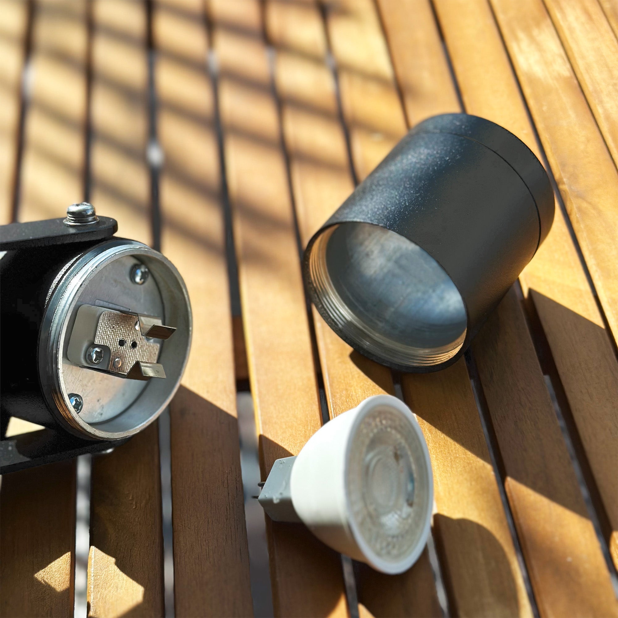 Luna (mörkgrå) Markspottar LightsOn Garden Plug & Play