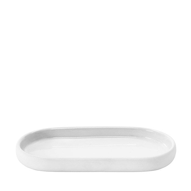Oval vit Sono bricka i keramik från Blomus sedd från sidan
