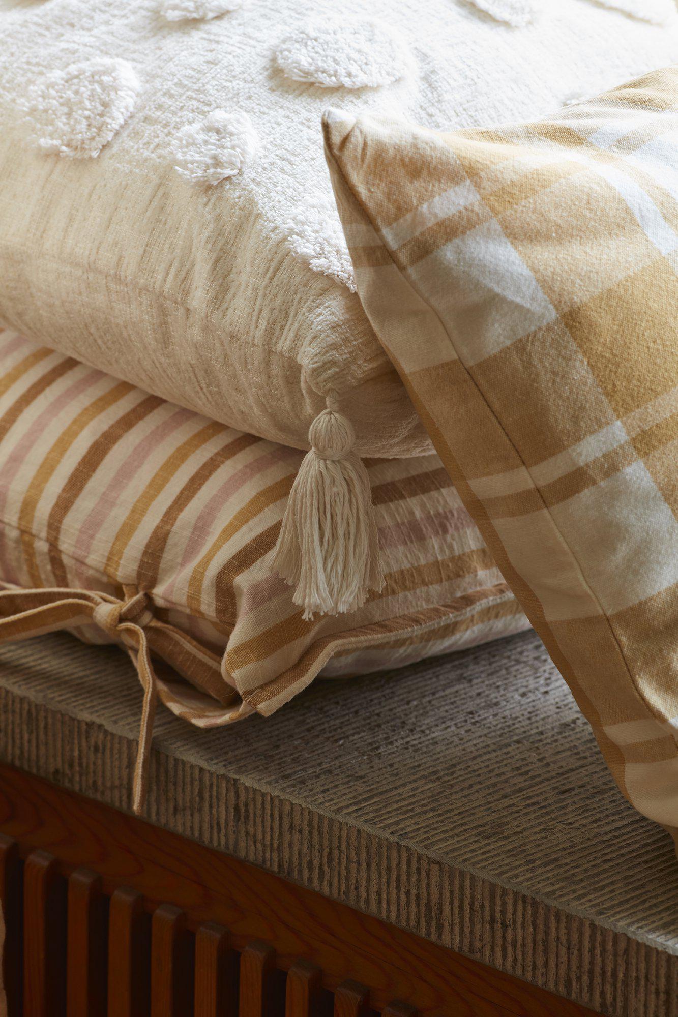 Pom Kuddfodral Offwhite 45x45cm Svanefors