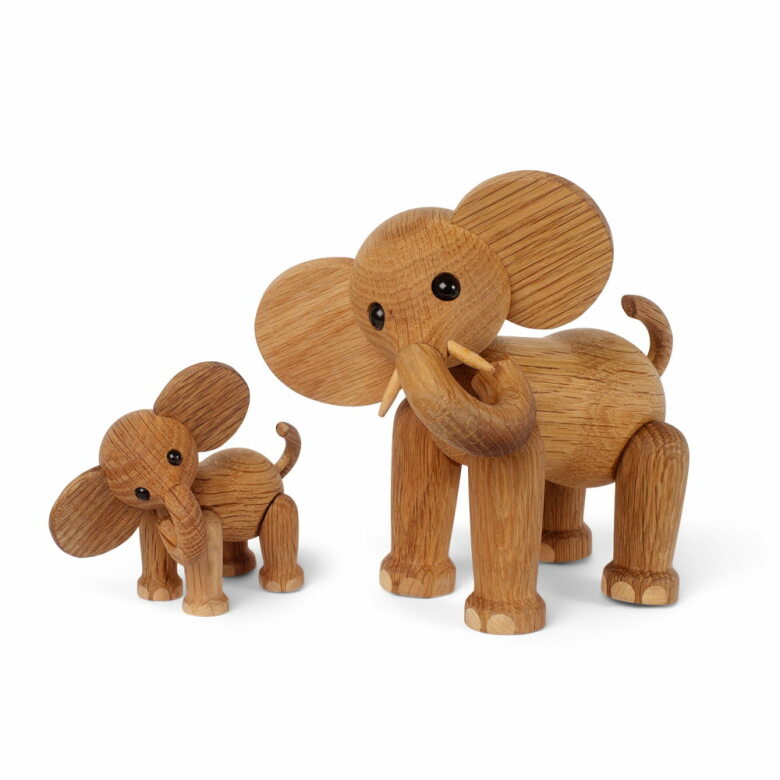 Ella Elefant Baby Trädekoration 9 cm Ek/Lönn