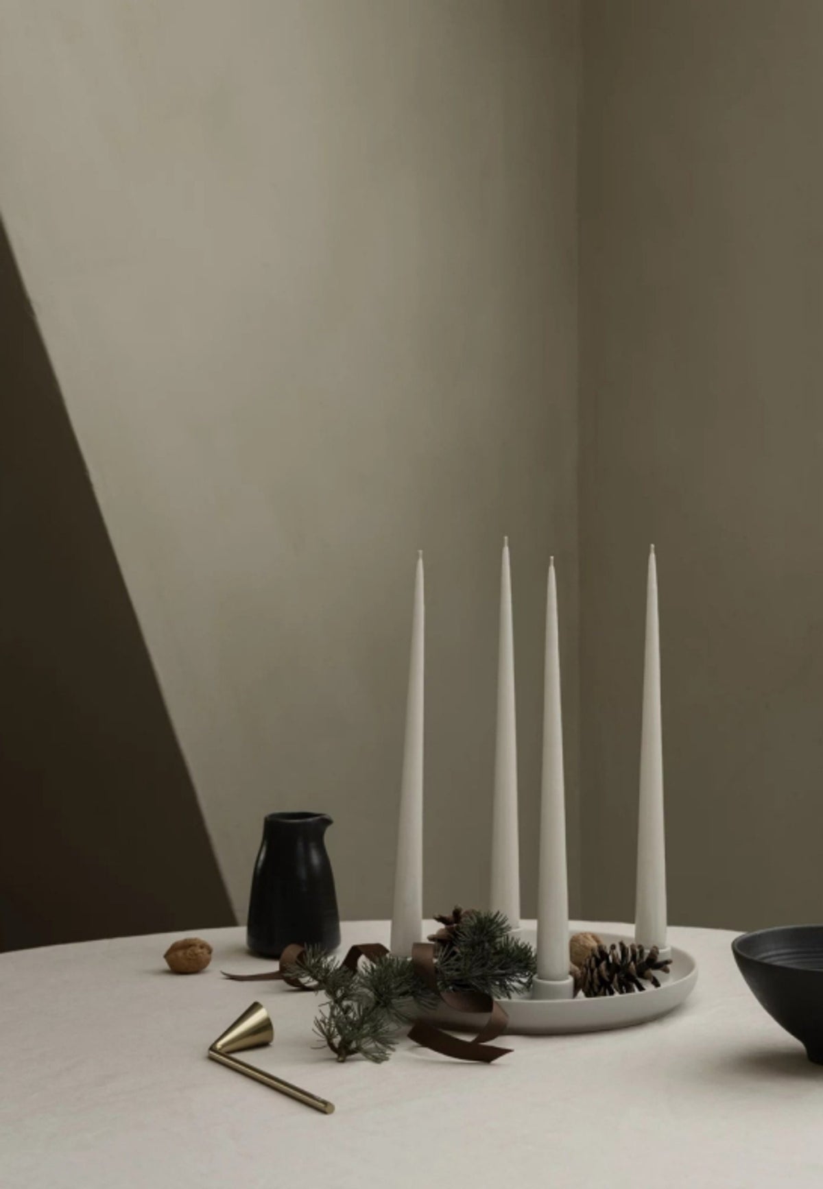 Ljussläckare Nox 23 cm Mässing från blomus