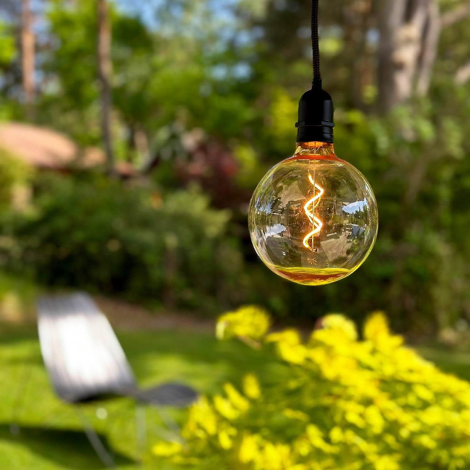 DecoXL (vintage) + Gravity LightsOn Garden Plug & Play