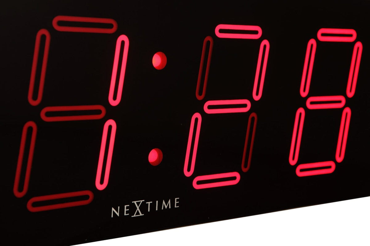 LED-Klocka Big D från NeXtime