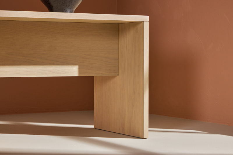 Juni Soffbord 58 x 35 Vitputsad