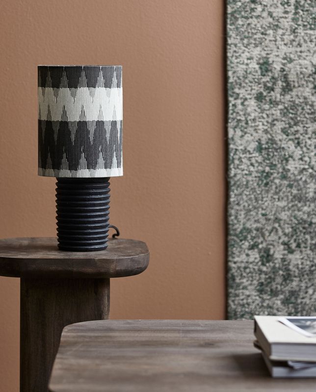 AINE - Bordslampa Svart Nordal A/S