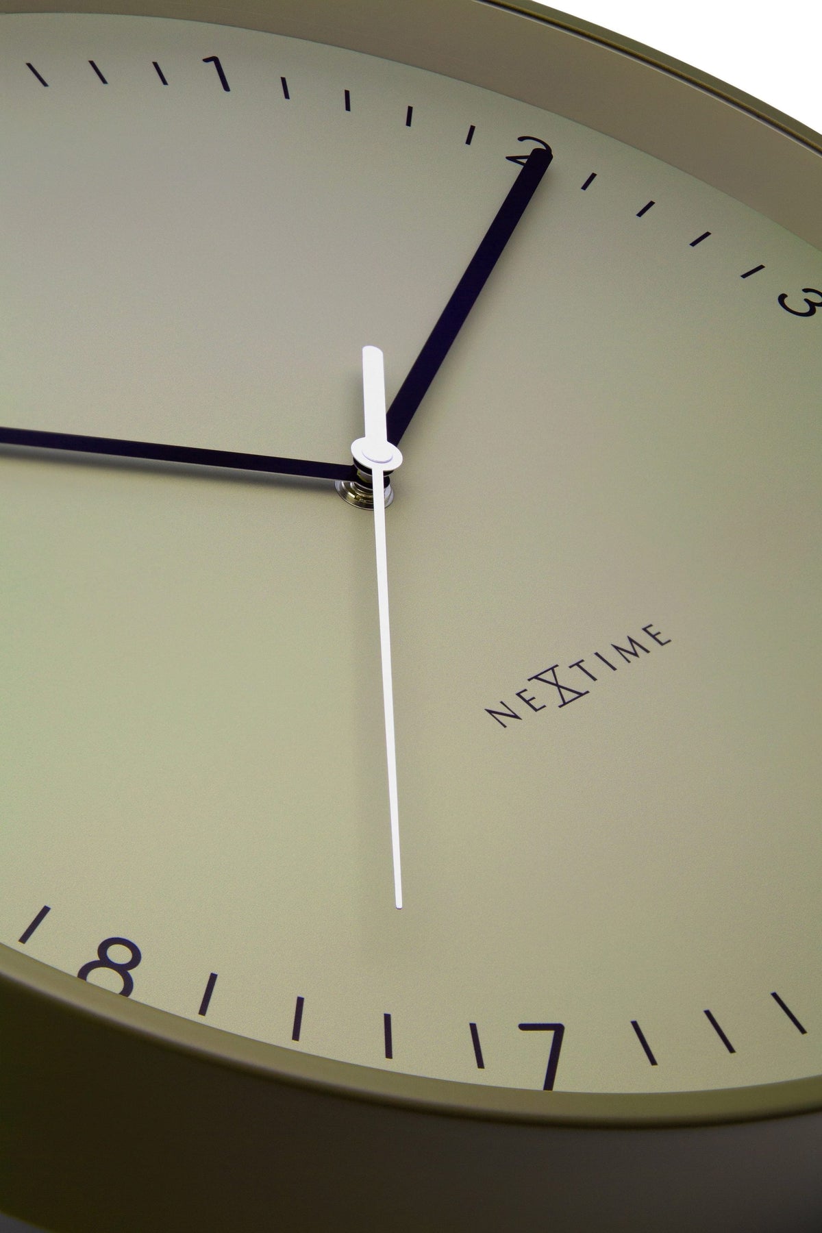 Väggklocka Berlin 40 cm Khaki från NeXtime