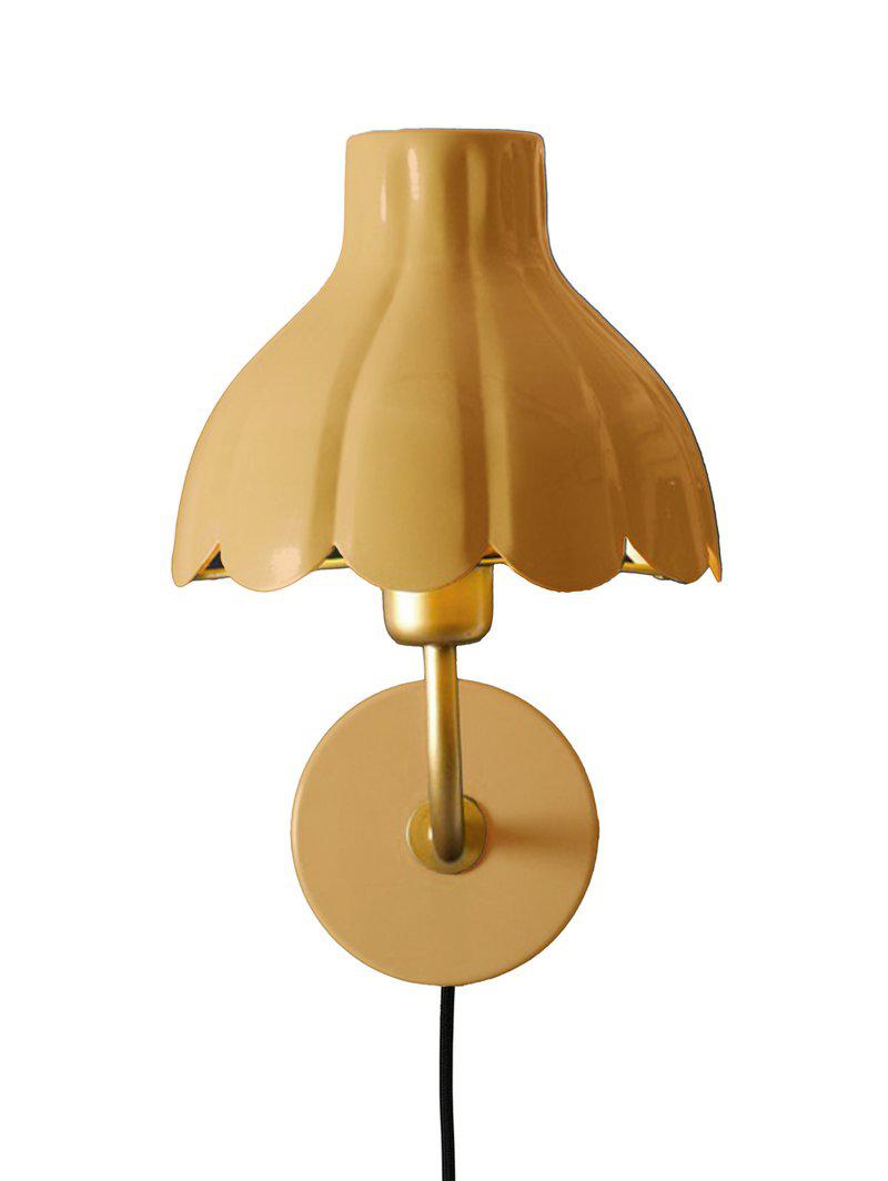 Wells vägglampa gul/guld 21 cm – PR Home