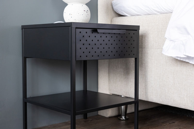 SACRAMENTO Sängbord 40x40 Svart Venture Home