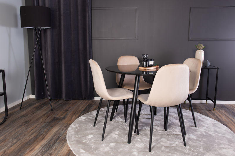 Plaza Matbord Svart + 4 st Polar Matstol Beige Venture Home